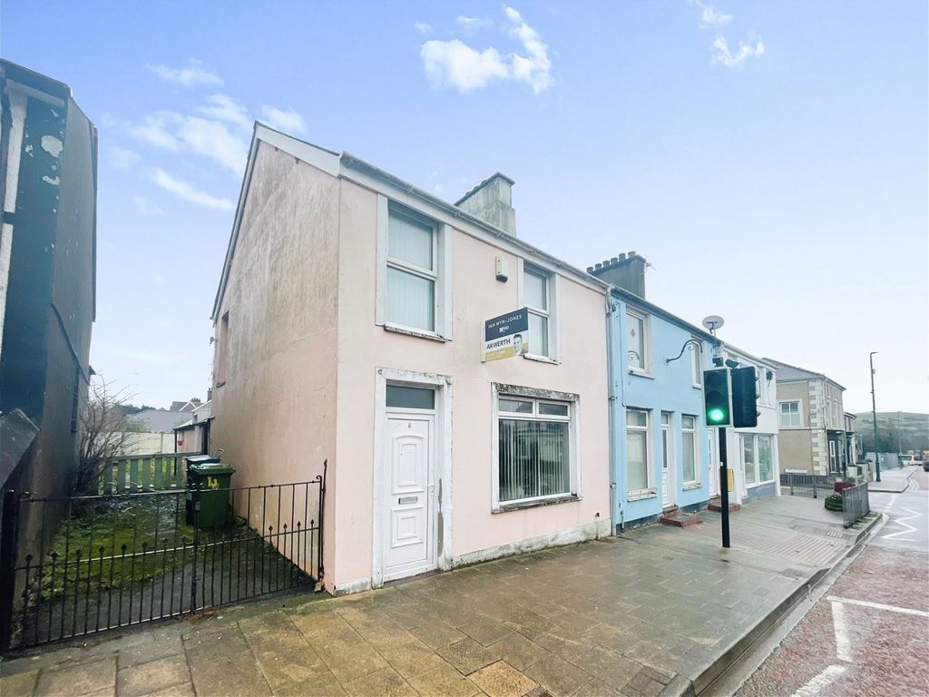3 bed end terrace house for sale in Water Street, Penygroes, Caernarfon LL54, £120,000