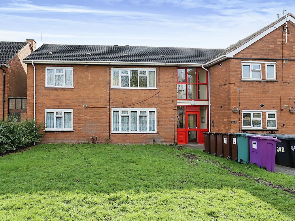 2 bed flat for sale in Willenhall Road, East Park, Wolverhampton WV1, £80,000