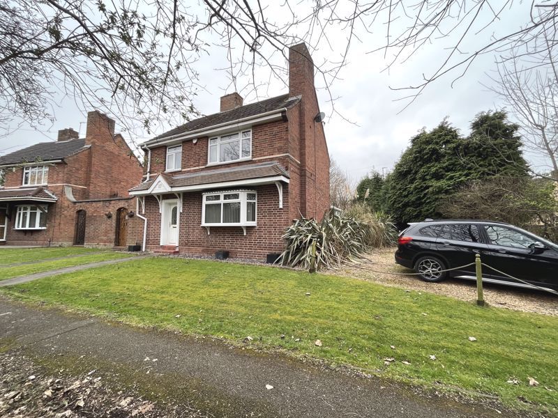 3 bed detached house for sale in Pensnett Road, Brierley Hill DY5, £299,950