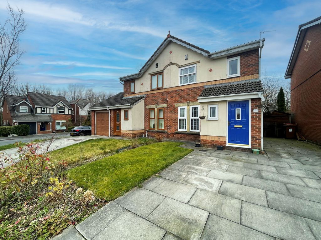 3 bed semi-detached house for sale in The Warren, Fulwood, Preston PR2, £180,000