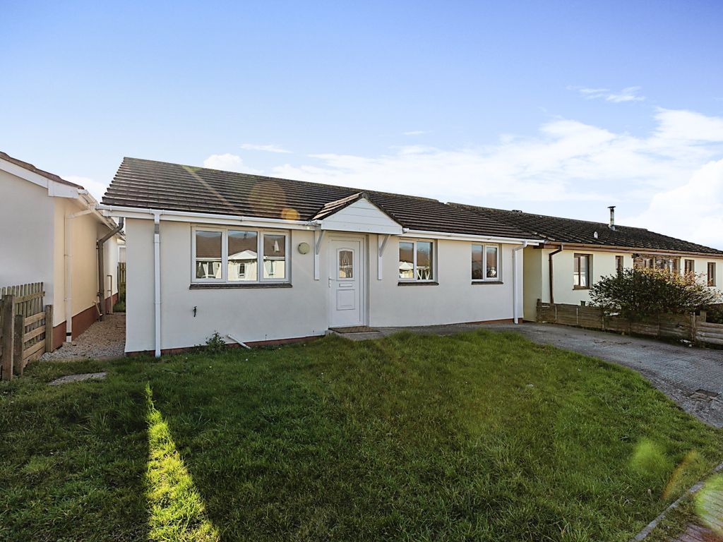 3 bed bungalow for sale in Daisymount Drive, St. Merryn, Padstow PL28, £250,000