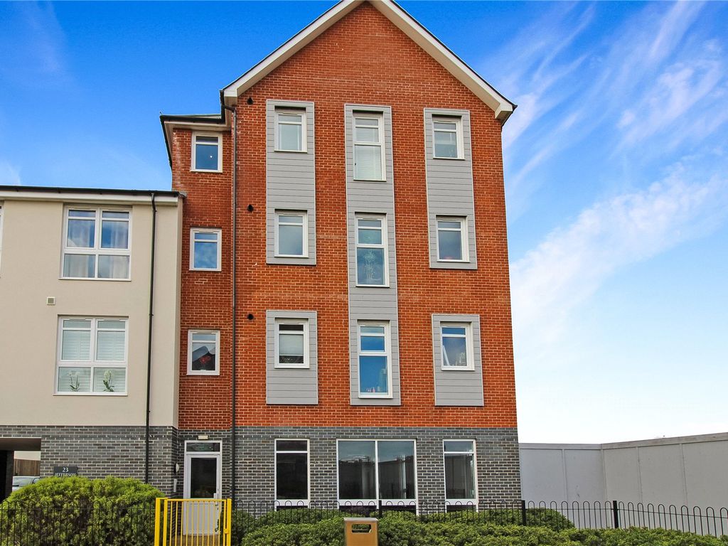 1 bed flat for sale in Jefferson Avenue, Hamworthy, Poole, Dorset BH15, £200,000