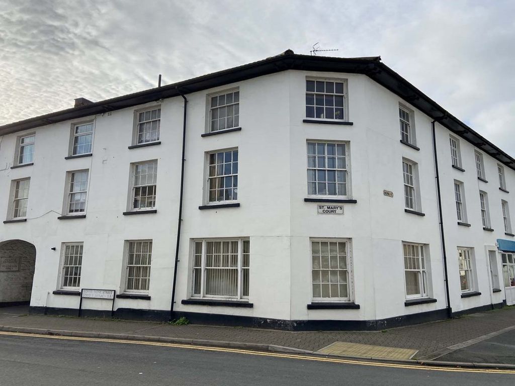 1 bed flat for sale in Monk Street, Abergavenny NP7, £110,000