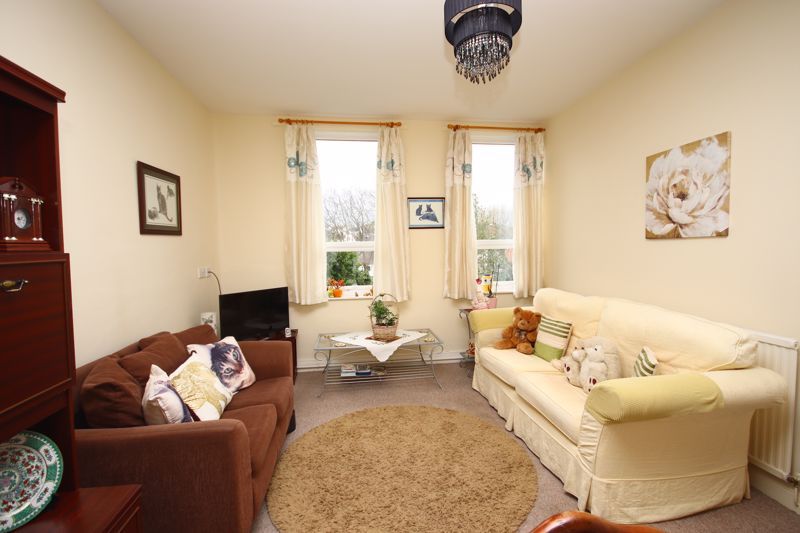 1 bed flat for sale in Deganwy Road, Llanrhos, Llandudno LL30, £105,000