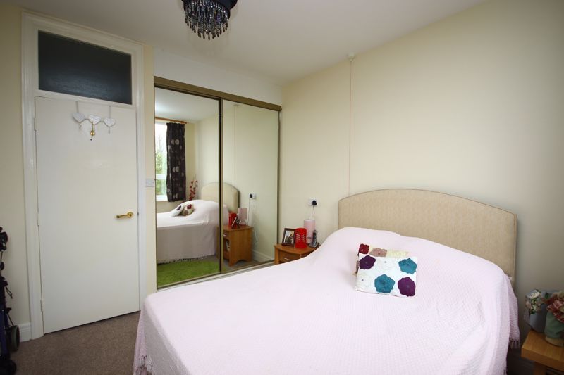 1 bed flat for sale in Deganwy Road, Llanrhos, Llandudno LL30, £105,000