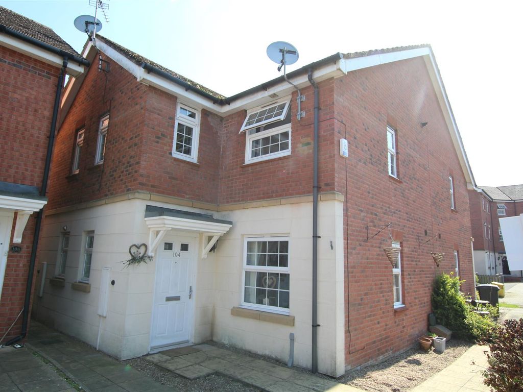 2 bed terraced house for sale in Flatts Lane, Calverton, Nottingham NG14, £180,000