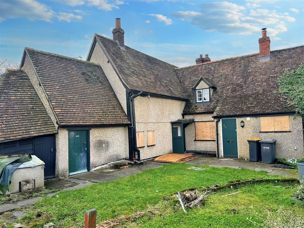 2 bed cottage for sale in West End, Elstow, Bedford MK42, £200,000