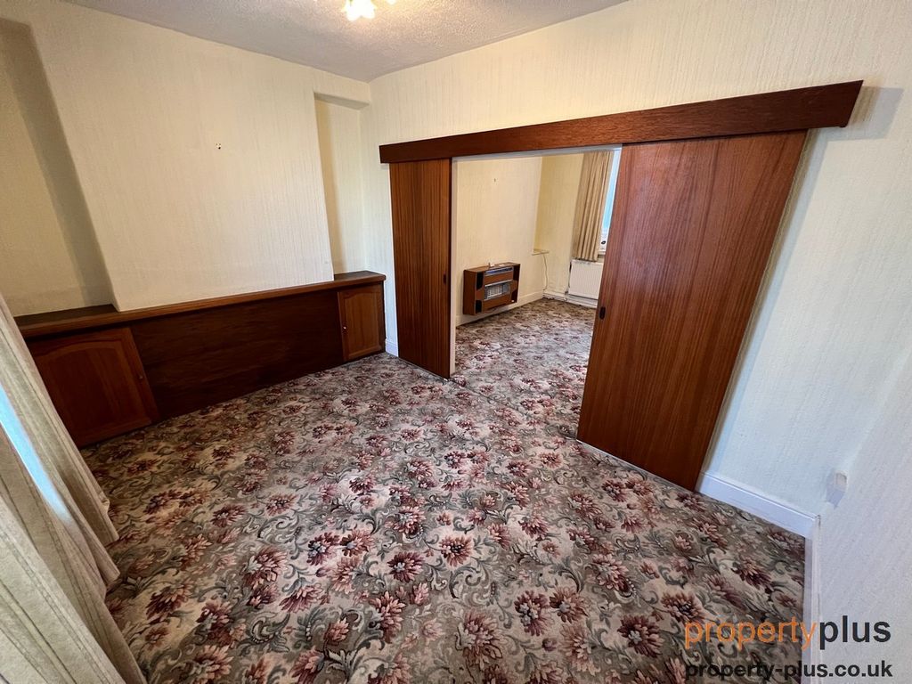 3 bed terraced house for sale in Oakfield Terrace Llwynypia -, Llwynypia CF40, £95,000