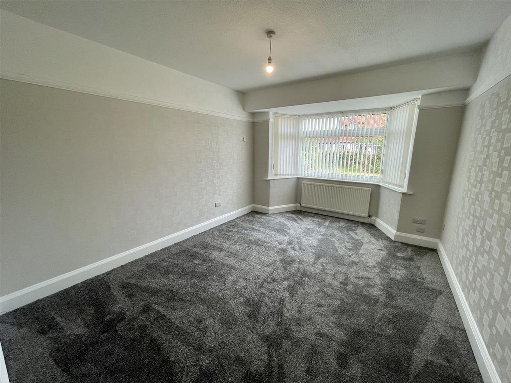 4 bed bungalow for sale in Elton Road, Darlington DL3, £325,000
