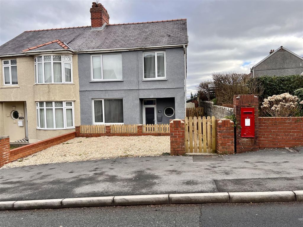 4 bed semi-detached house for sale in Waterloo Road, Penygroes, Llanelli SA14, £179,950