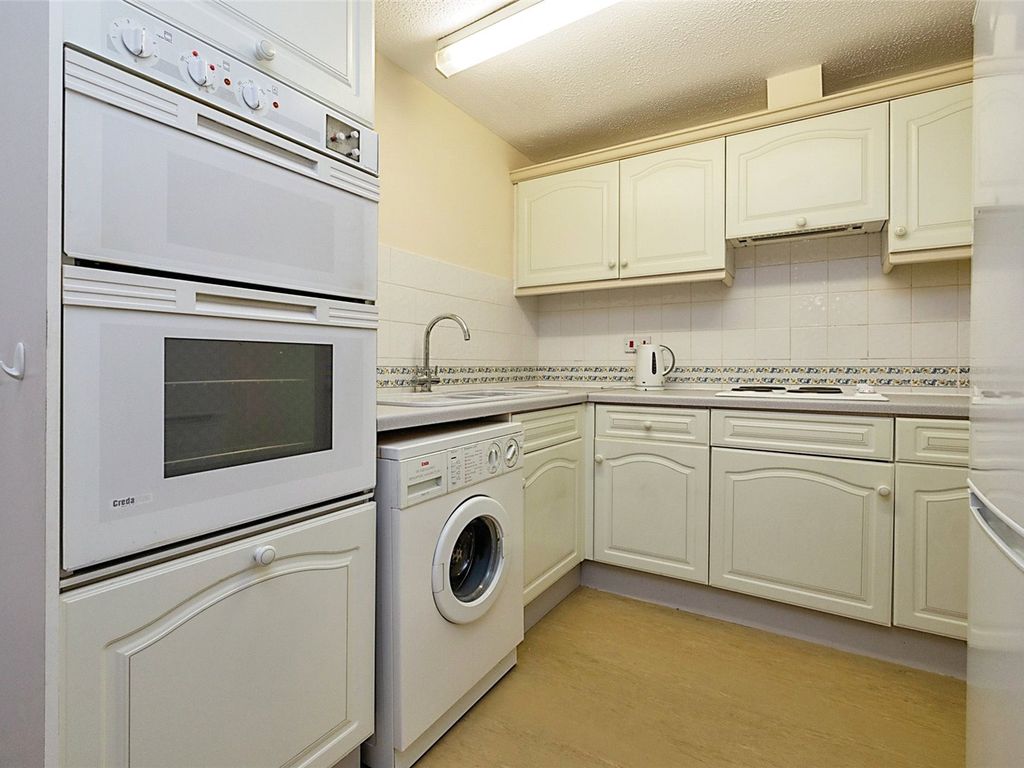 1 bed flat for sale in Wycliffe Court, Yarm, Durham TS15, £90,000