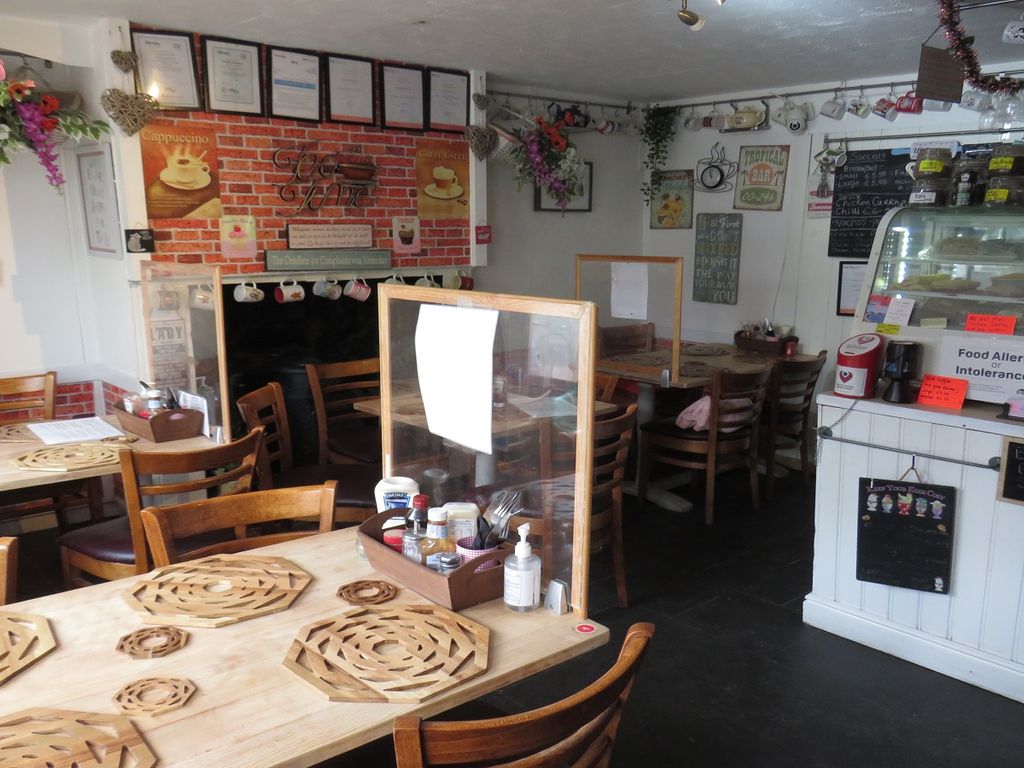 Restaurant/cafe for sale in Kirkgate, Keighley BD20, £20,000