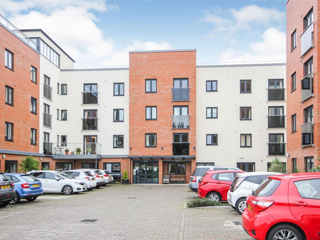 1 bed flat for sale in Marbury Court, Chester Way, Northwich CW9, £169,995