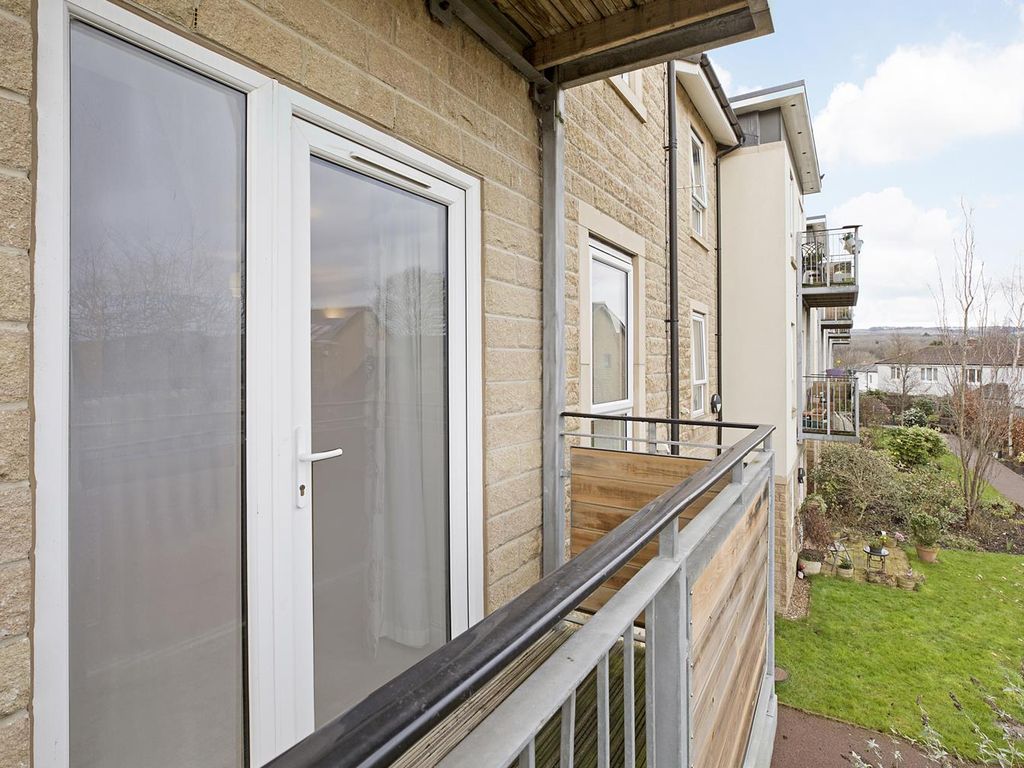 1 bed flat for sale in Valley Drive, Ilkley LS29, £225,000