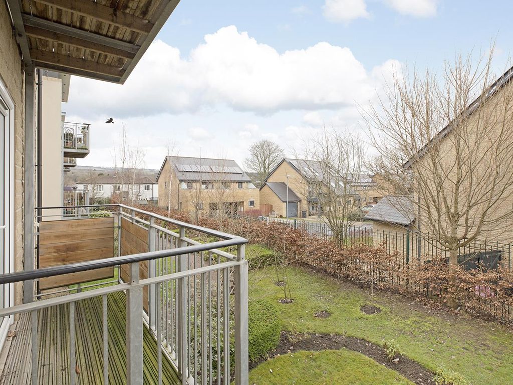 1 bed flat for sale in Valley Drive, Ilkley LS29, £225,000