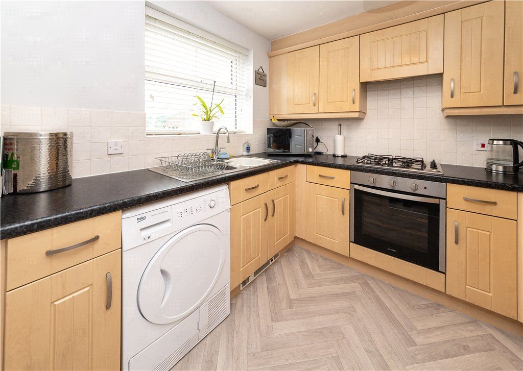 3 bed town house for sale in Middlefield Court, East Morton, West Yorkshire BD20, £225,000