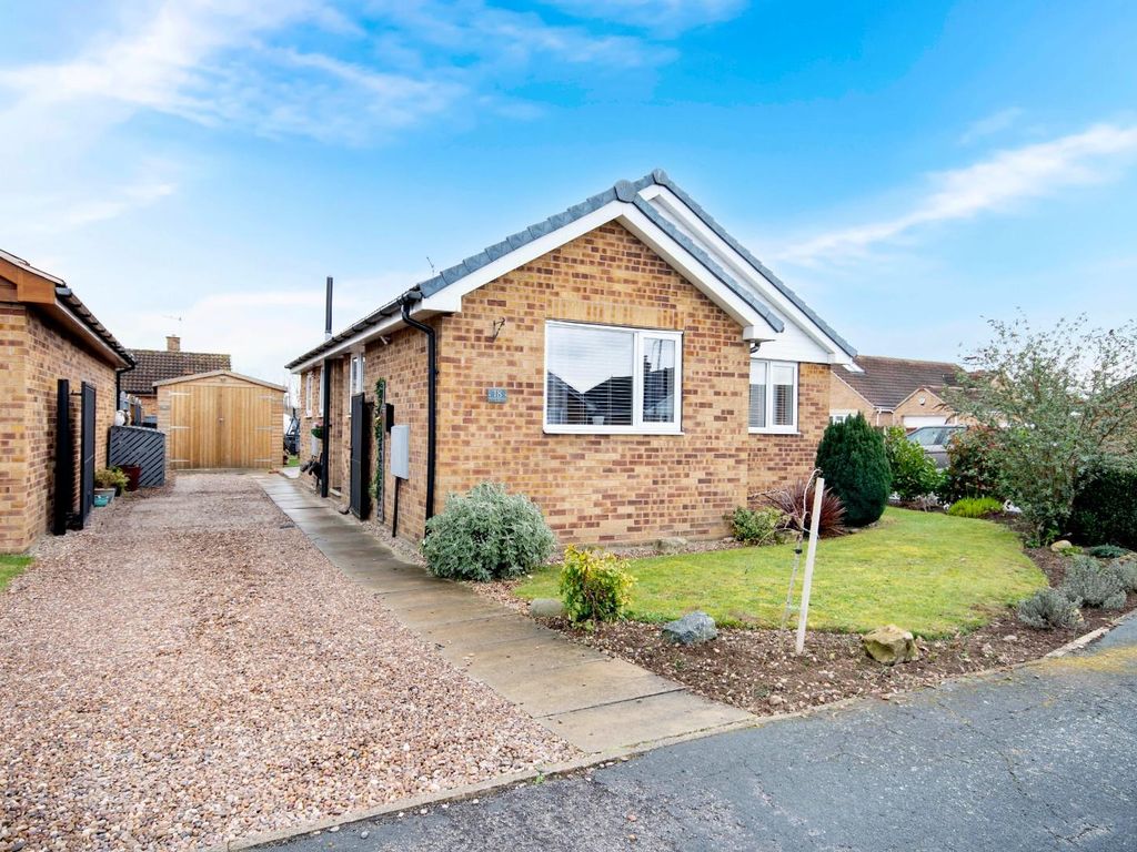 3 bed detached bungalow for sale in William Bradford Close, Austerfield, Doncaster DN10, £265,000