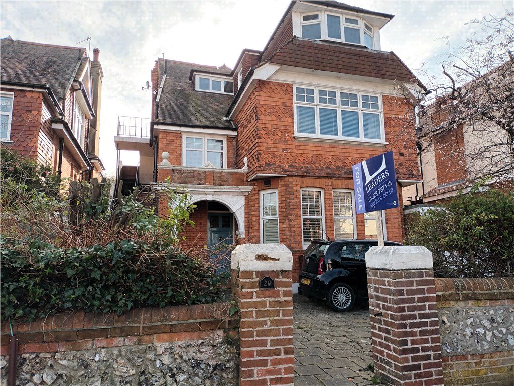 2 bed flat for sale in Arlington Road, Eastbourne, East Sussex BN21, £240,000