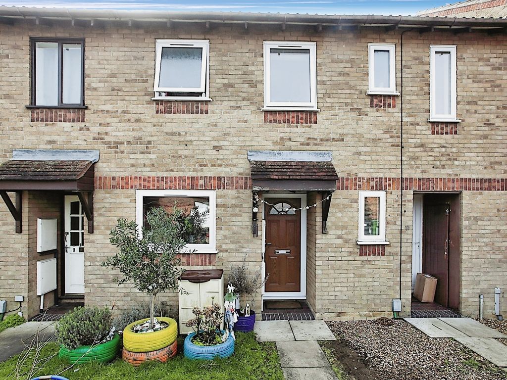 2 bed terraced house for sale in Langdyke, Peterborough PE1, £180,000