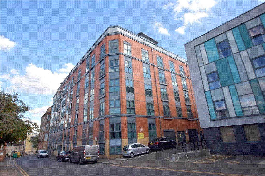 2 bed flat for sale in Woolpack Lane, Nottingham NG1, £175,000