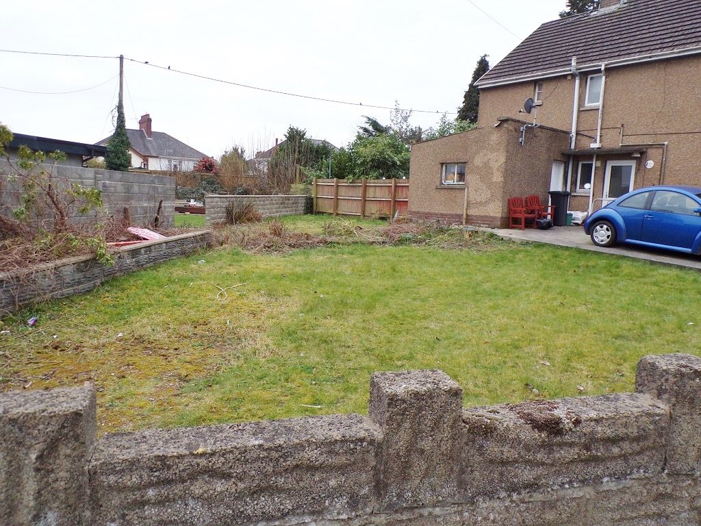 Land for sale in Coombe Tennant Avenue, Neath SA10, £69,500