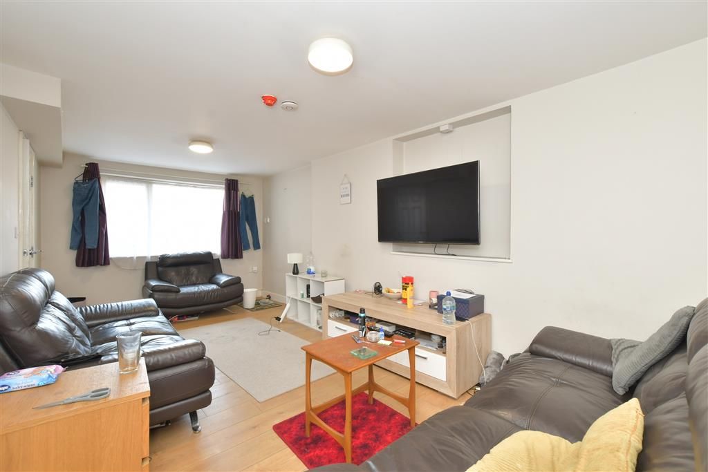 1 bed flat for sale in St. George