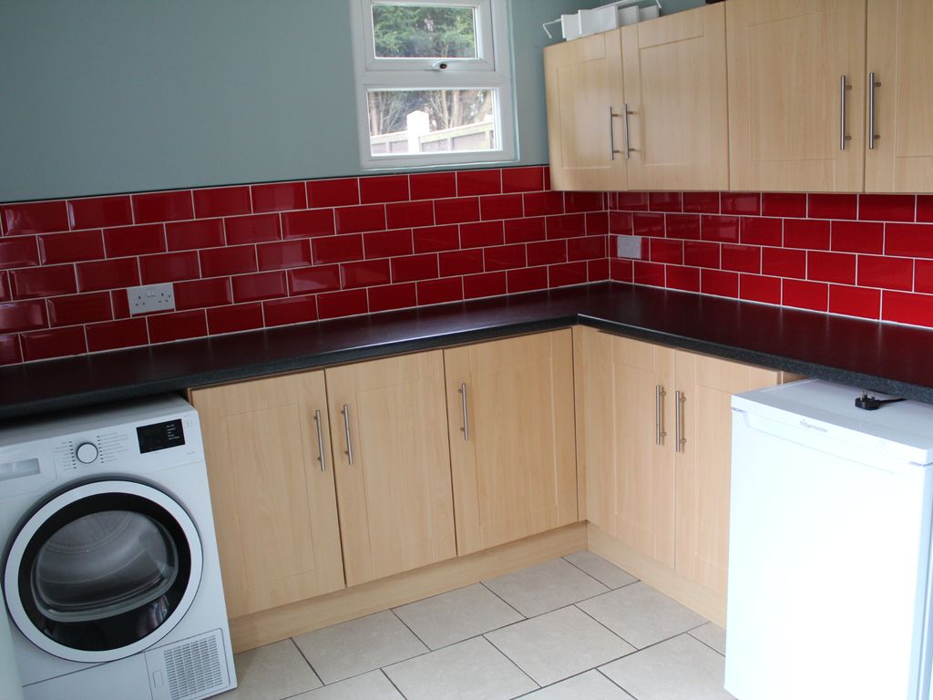 3 bed terraced house for sale in East Park Way, Wolverhampton WV1, £210,000