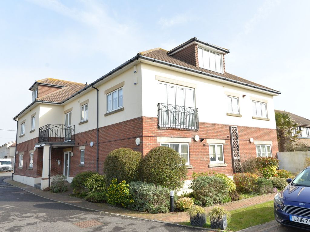 2 bed flat for sale in Brook House, Barton On Sea BH25, £320,000