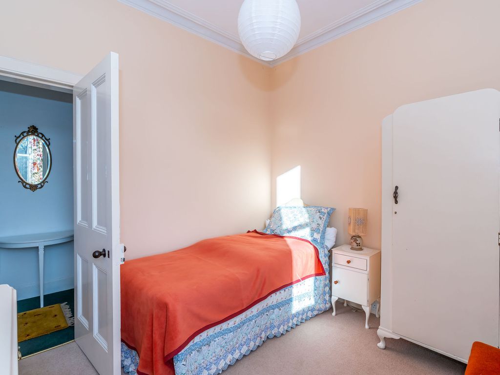 2 bed flat for sale in 295B Lanark Road West, Currie, Edinburgh EH14, £235,000