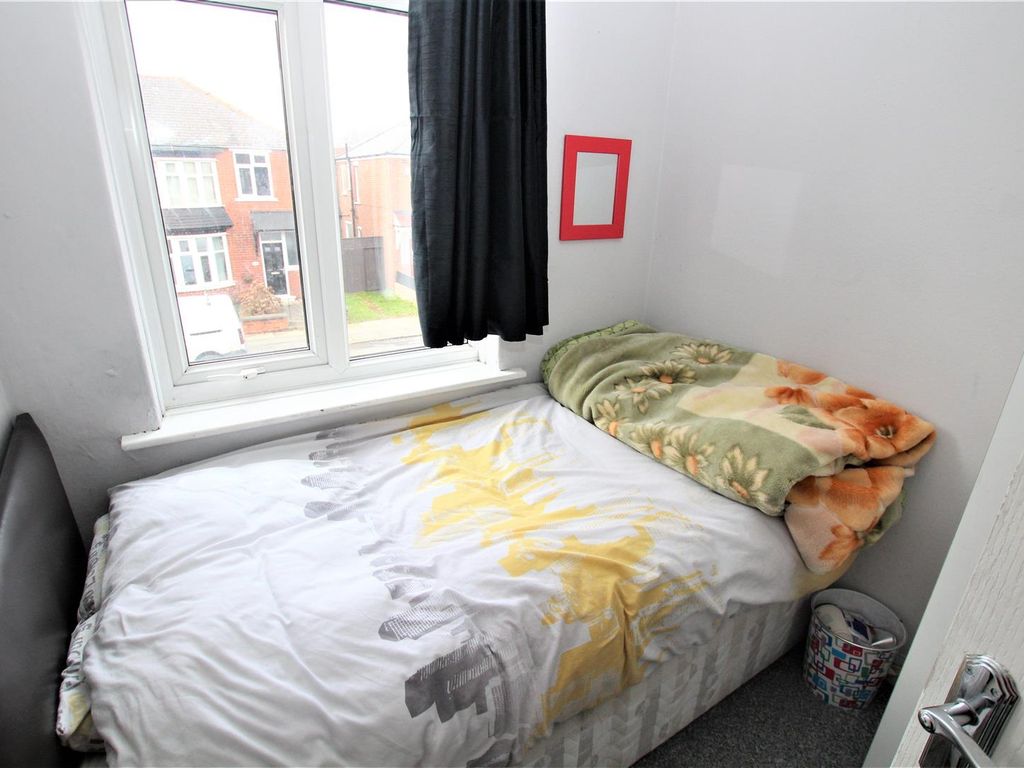 3 bed property for sale in Lancaster Road, Middlesbrough TS5, £110,000