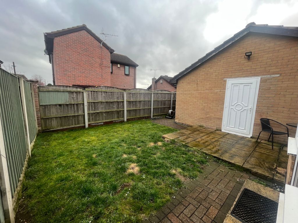 3 bed detached house for sale in Sanctuary Fields, North Anston, Sheffield, South Yorkshire S25, £200,000