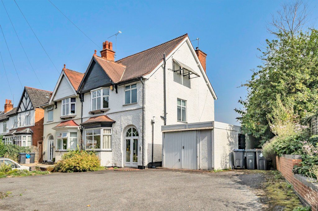 4 bed semi-detached house for sale in Rednal Road, Birmingham, West Midlands B38, £250,000