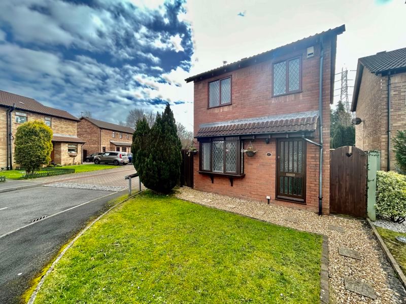 3 bed detached house for sale in Cottesmore Way, Cross Inn, Pontyclun CF72, £225,000