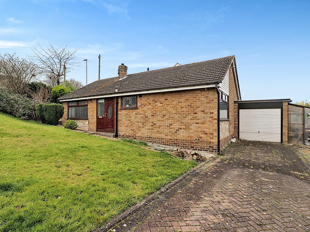 3 bed detached bungalow for sale in Cherry Tree Crescent, Wakefield WF2, £260,000