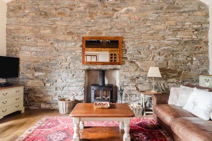 1 bed cottage for sale in Maentwrog, Blaenau Ffestiniog, Gwynedd LL41, £220,000