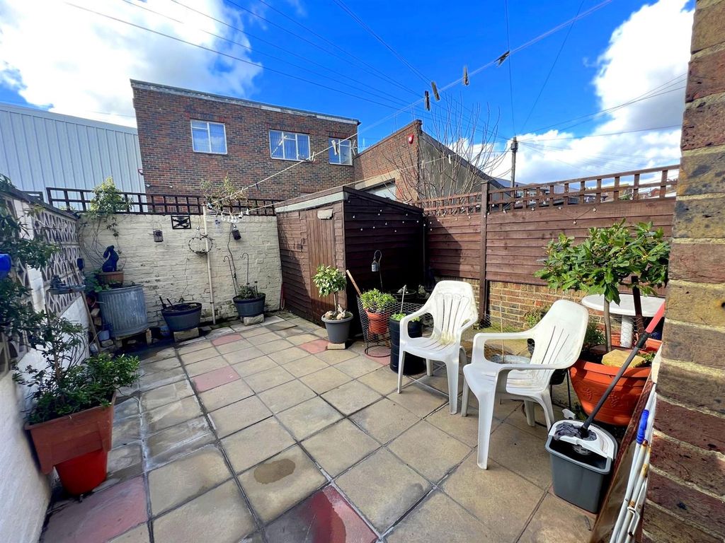 3 bed terraced house for sale in Havelock Road, Eastbourne BN22, £289,950