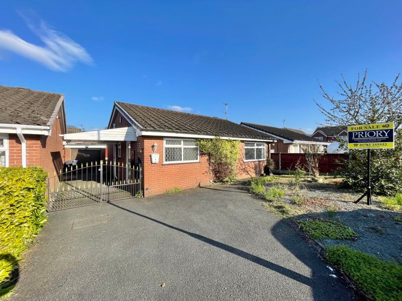 3 bed detached bungalow for sale in Derwent Drive, Biddulph, Stoke-On-Trent ST8, £195,000