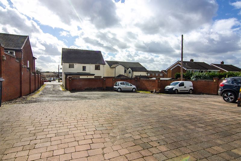 2 bed detached bungalow for sale in Chase Road, Burntwood WS7, £225,000
