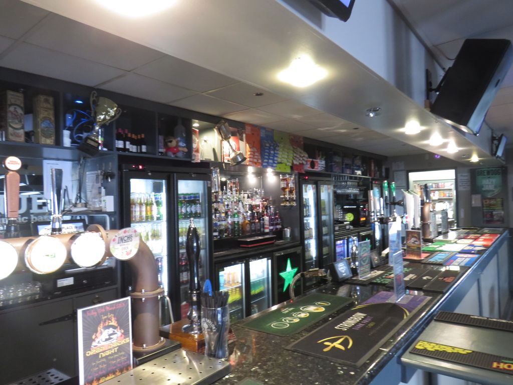 Pub/bar for sale in Cavendish Street, Skipton BD23, £275,000