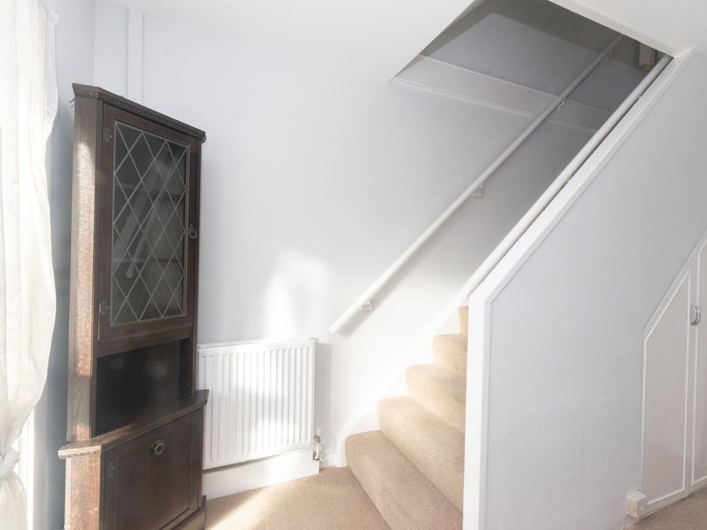 3 bed semi-detached house for sale in Alderton Bank, Leeds LS17, £250,000