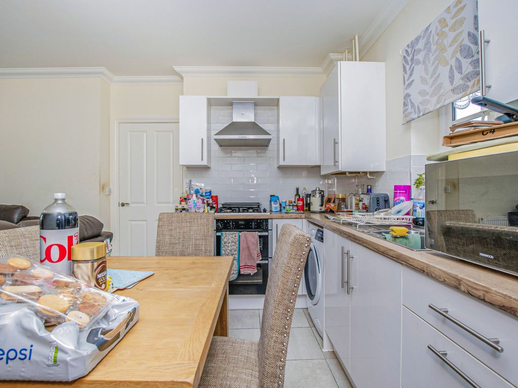 2 bed flat for sale in Charles Marler Way, Norwich NR13, £210,000