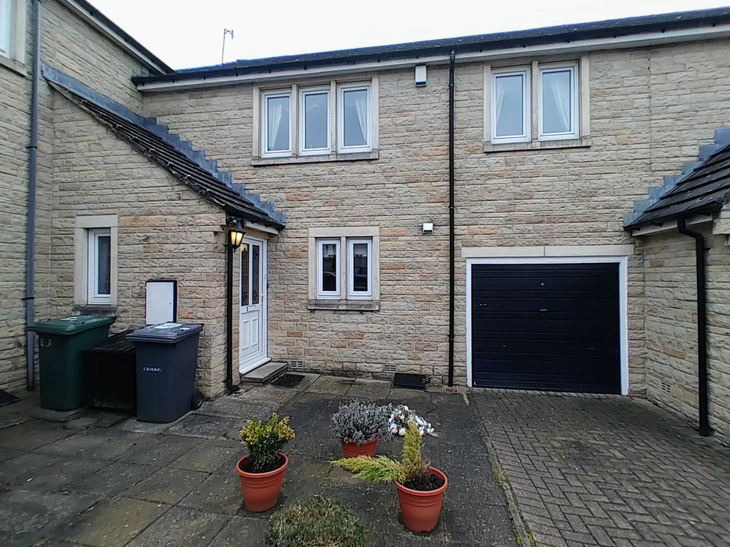 3 bed terraced house for sale in Harry Lane, Clayton, Bradford BD14, £180,000