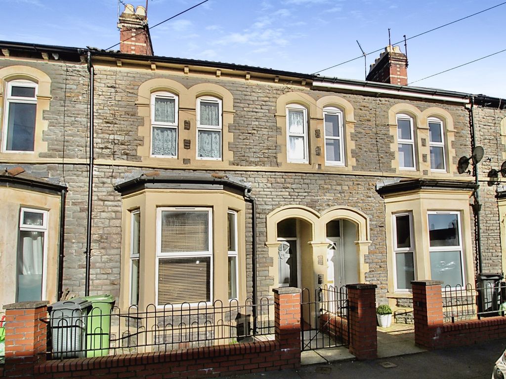 3 bed terraced house for sale in Craddock Street, Cardiff CF11, £260,000