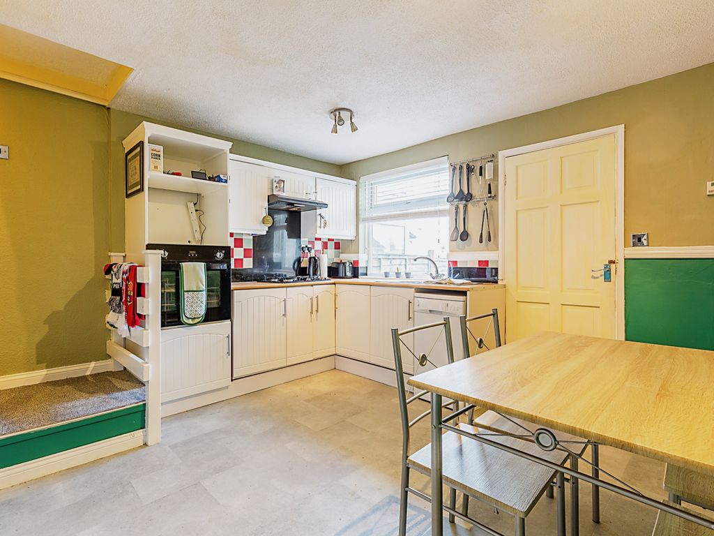 2 bed terraced house for sale in Jubilee Street, Irthlingborough NN9, £155,000