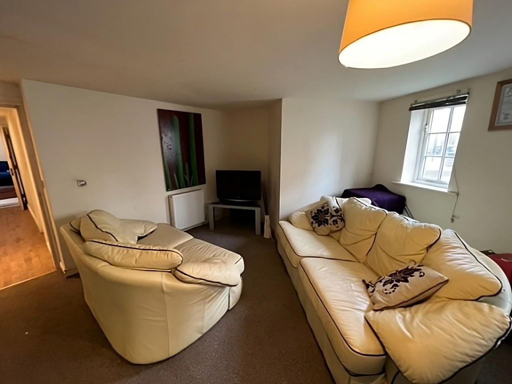 2 bed flat for sale in Park Street, Shifnal TF11, £149,995