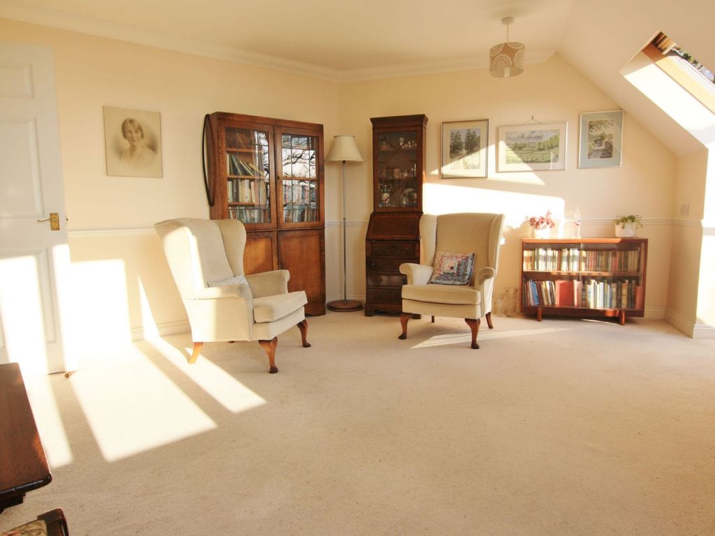 1 bed flat for sale in Deanery Walk, Avonpark, Limpley Stoke Near Bath, Wiltshire BA2, £245,000