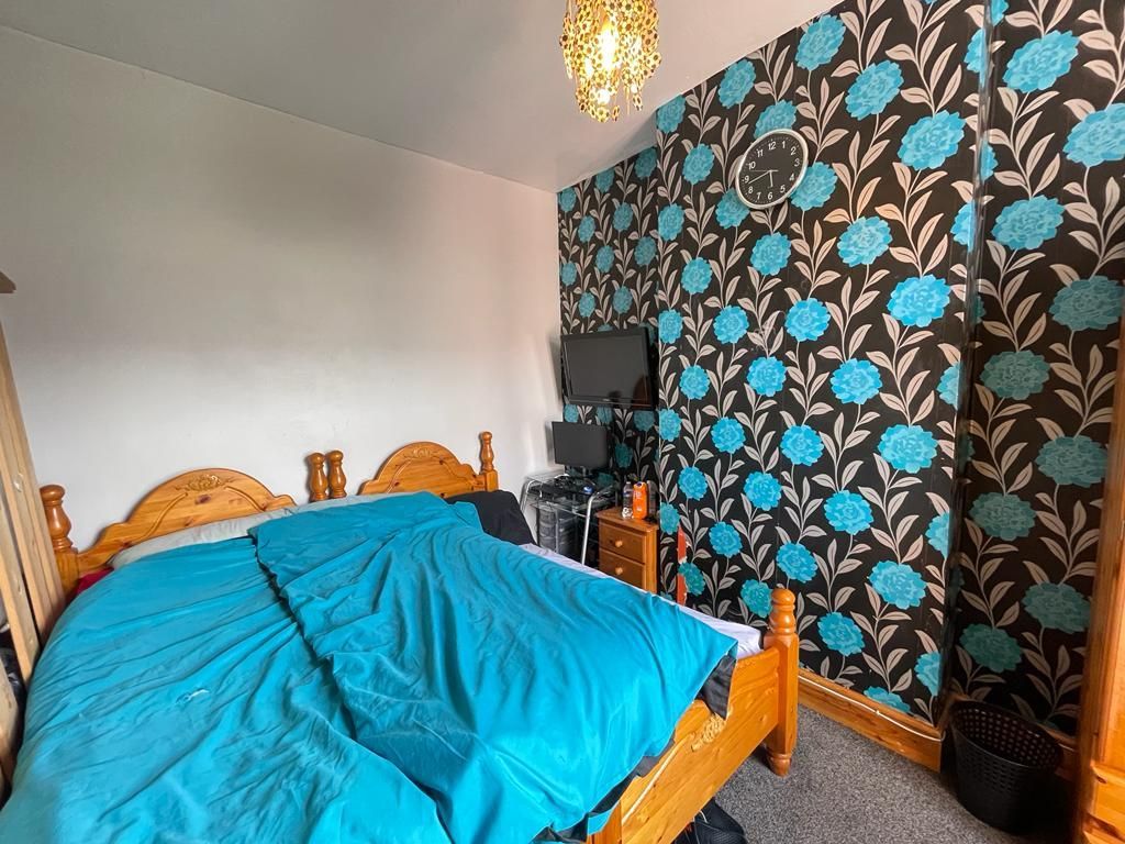 3 bed property for sale in Leonard Road, Handsworth, Birmingham B19, £249,950