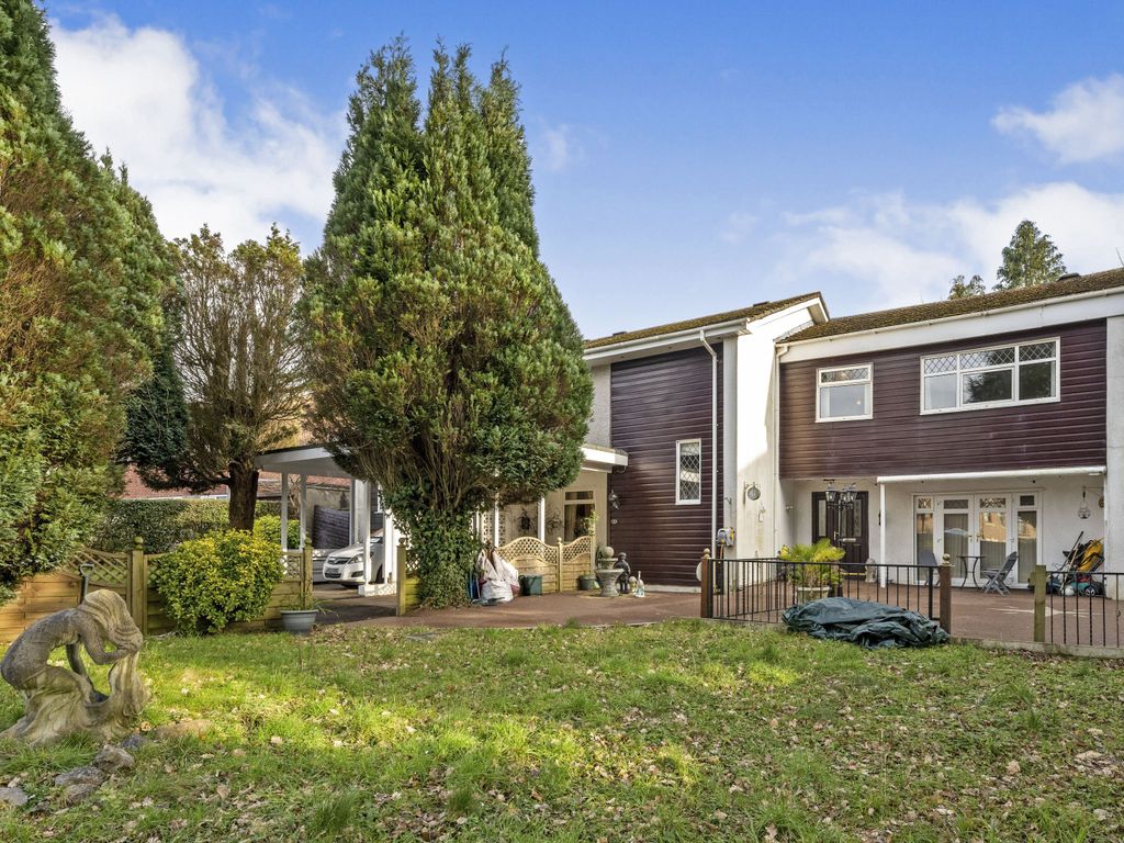 5 bed semi-detached house for sale in Berkeley Close, Birchgrove SA7, £300,000