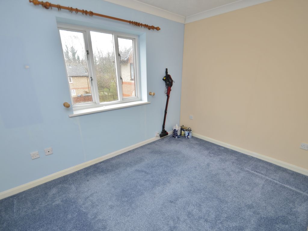 2 bed flat for sale in Capel Drive, Felixstowe IP11, £130,000