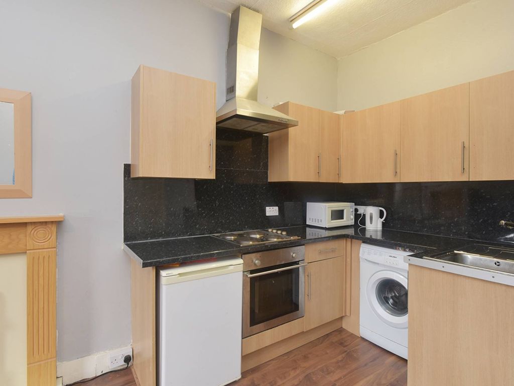 1 bed flat for sale in Salmond Place, Abbeyhill, Edinburgh EH7, £150,000